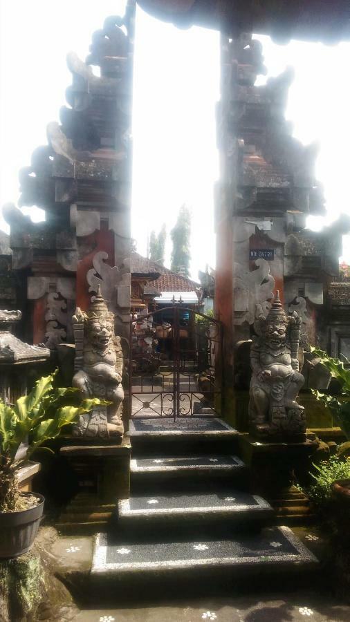 Dewi Antara Homestay Ubud  Luaran gambar